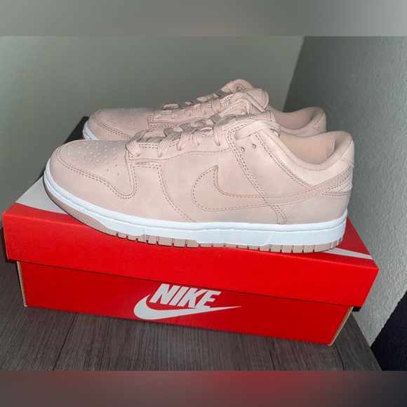 Nike Dunk Low Premium Women’s Shoes Size 6.5/ Men’s size 5 - Picture 4 of 5